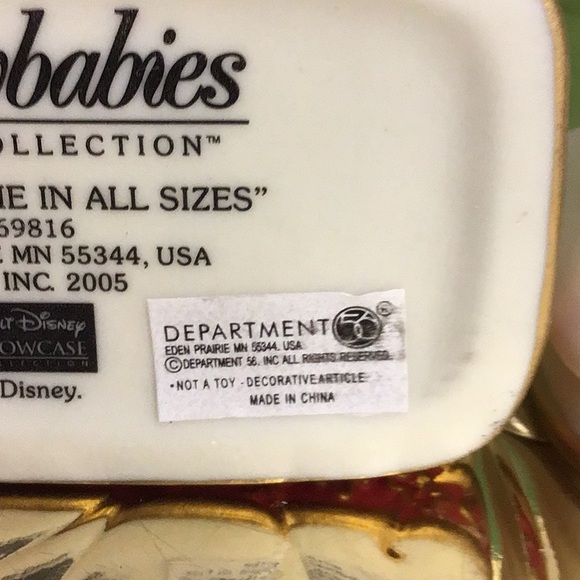 Department 56 Snowbabies guest collection. Walt Disney Showcase collection - Picture 7 of 13